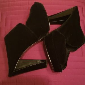 LAST CHANCE Arianna Papell heels